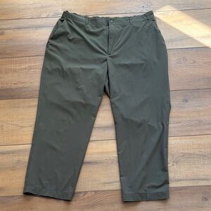 GAP Fit Olive Green Pants Size Womens XL